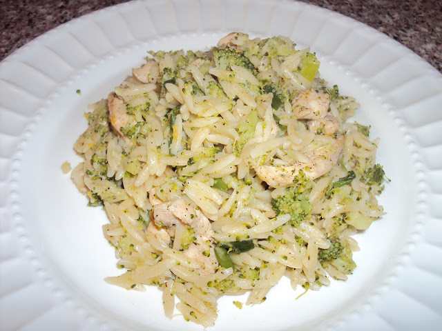 Spicy Broccoli Orzo with Chicken